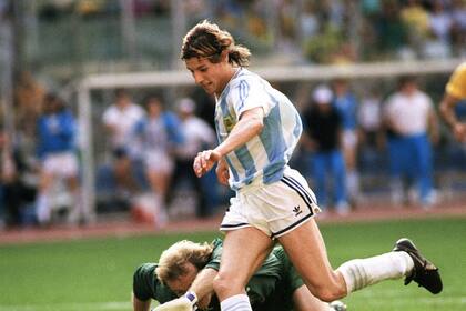 Los goles importantes fueron de Caniggia: la Argentina llegó a la final del Mundial de 1990 gracias a los goles de Pájaro en los octavos de final con Brasil y contra Italia en la semifinal