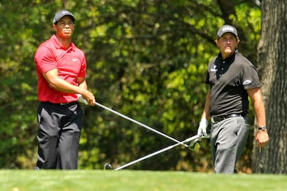 Tiger Woods y Phil Mickelson protagonizarán The Match en Florida, con las ex estrellas de fútbol americano Peyton Manning y Tom Brady.