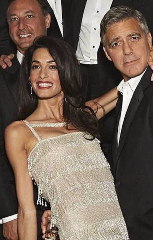 Los grandes amigos de George Clooney posan felices el día de la boda del actor con Amal, en septiembre de 2014