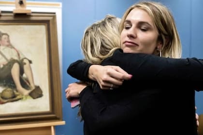 Los Grant vendieron por casi un millón de dólares la obra Lazybones, del gran pintor estadounidense Norman Rockwell, que había estado en su sala, desestimada como 'un cuadro más', por décadas