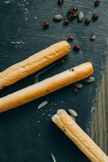 Los grisines originalmente son salados, pero existe una versión argentina dulce perfecta para compartir en la merienda