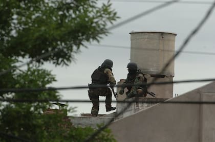 Los grupos especiales de la Policía Federal seguirán dependiendo de la Casa Rosada y actuarán en todo el país