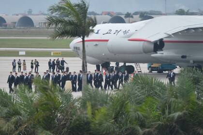 Los guardaespaldas de Kim llegaron a Vietnam en avión