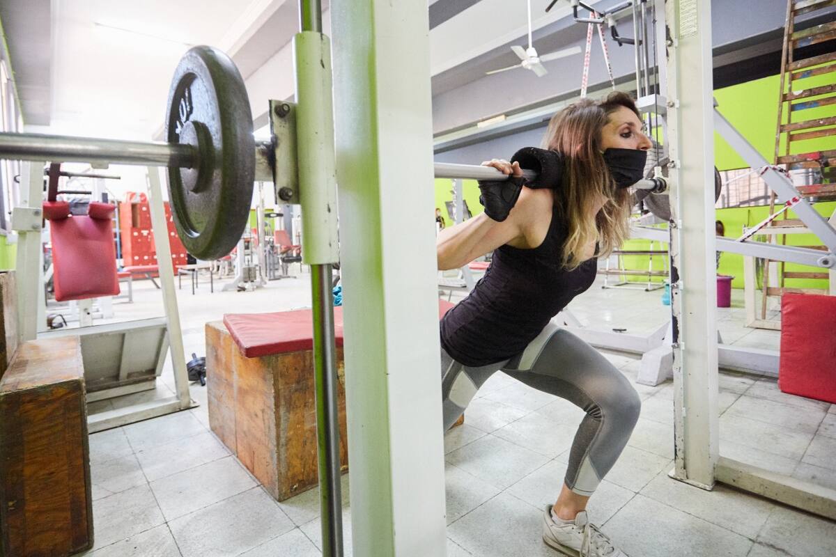 Los gym comenzaron a funcionar desde temprano. Se vivió gran entusiasmo entre los deportistas, quienes se mostraban ansiosos por volver a hacer ejercicios.