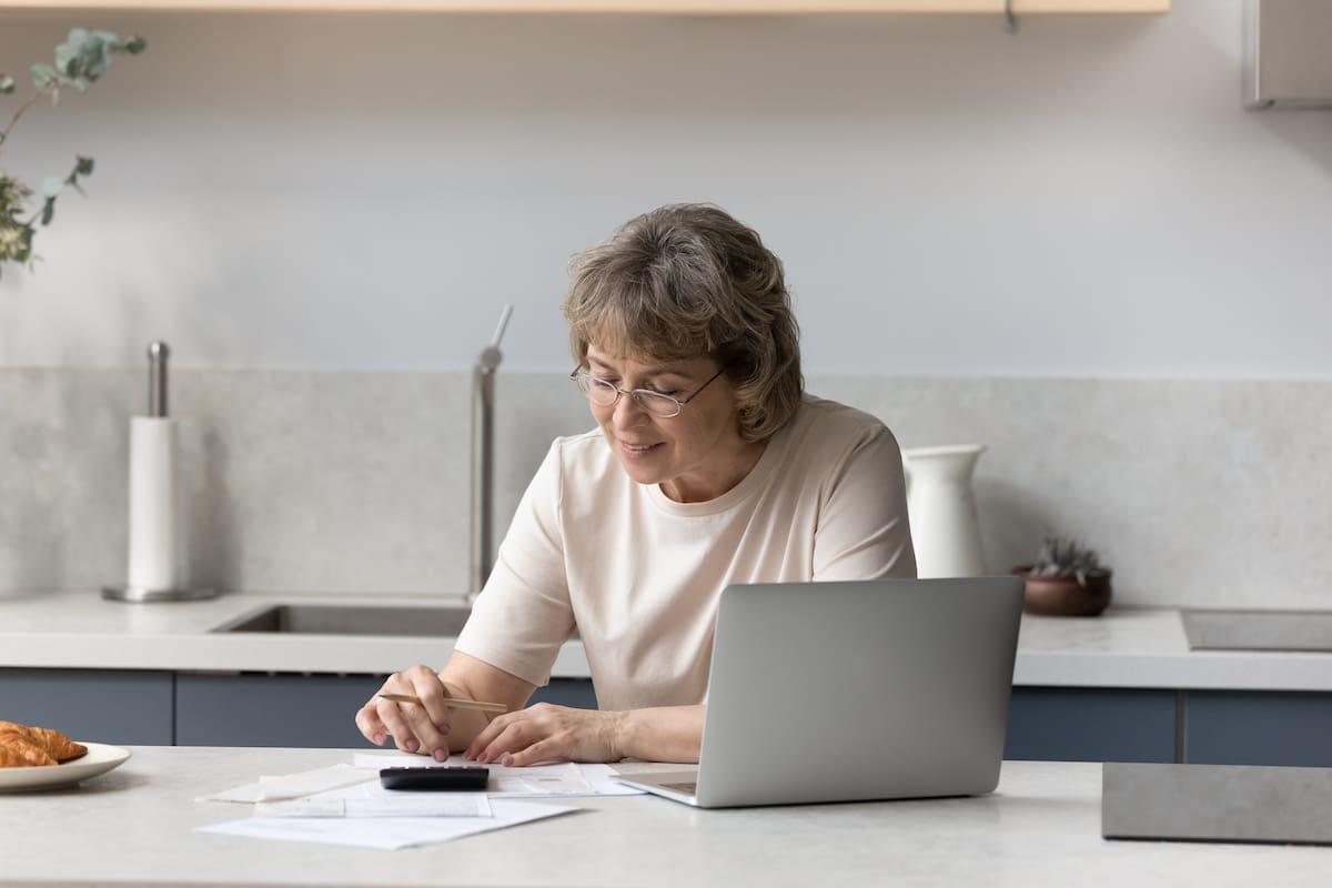 Los haberes de los jubilados docentes se actualizan con una fórmula diferente de la utilizada para los ingresos del sistema general