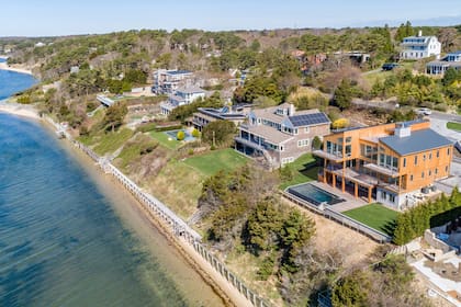 Muchos eligieron quedarse a pasar el invierno en los Hamptons a tiempo completo, a tal punto que se desenfrenó el negocio inmobiliario.