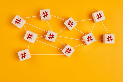 Los hashtags son aliados de tu comunicación en redes sociales.