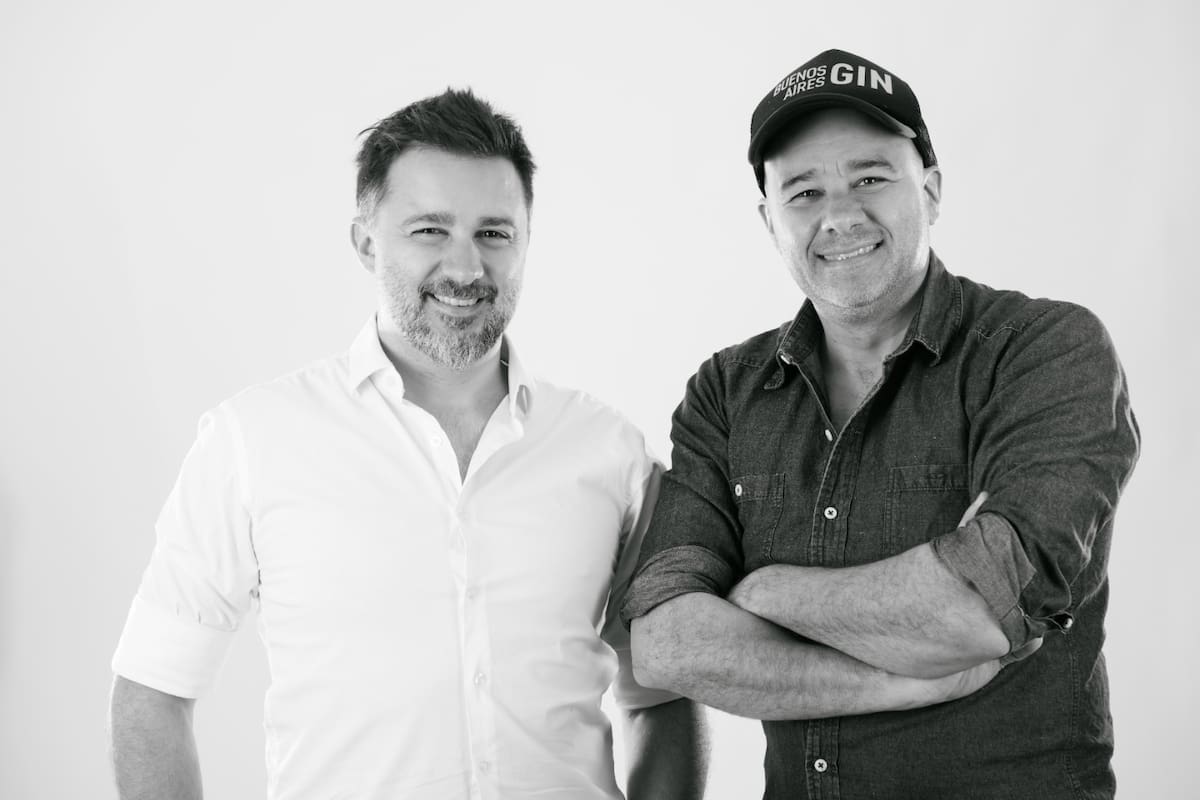 Los hermanos Bruno y Franco Moretti, nacidos en Cipolletti, Río Negro, se dedican al gin