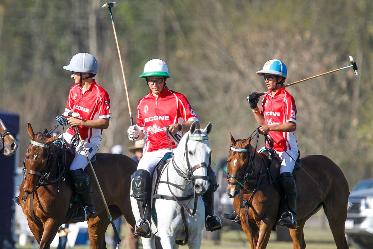Los hermanos Camilo y Bartolomé Castagnola (h) y su primo Poroto Cambiaso, el equipo sensación en el Jockey