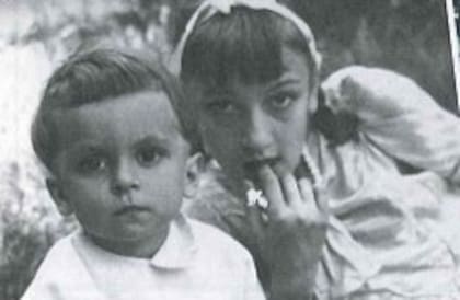 Los hermanos Luis y Lily Süllos