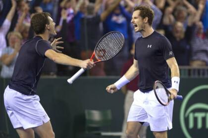 Los hermanos Murray sumaron el segundo punto para los británicos