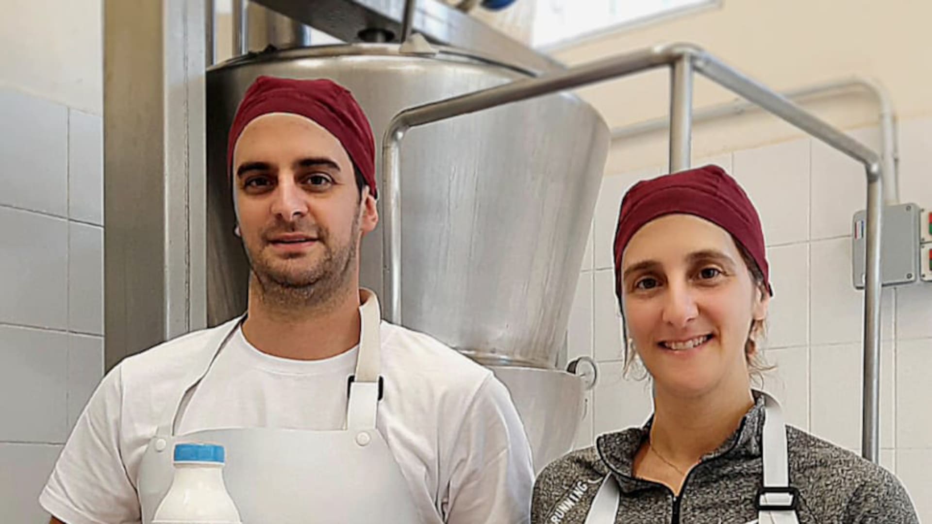 Los hermanos Natalia y Hernán Fernández, los creadores de Cantón de las Sierras.