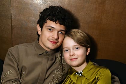 Los hermanos Noah y Jacobi Jupe, los hermanos que conmovieron a todos con sus actuaciones en Hamnet