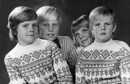 Los hijos de Ida y Huib Groenenberg. De izquierda a derecha: Jaap (8), Eddie (12), Marina (10) y Rob (6). 1973.