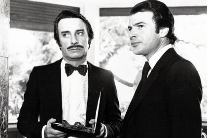 Santiago Bal con Alberto Martín, en Los hijos de López, de 1980