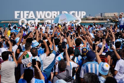 Los hinchas argentinos mañana volverán a reunirse en un banderazo, antes del partido con México