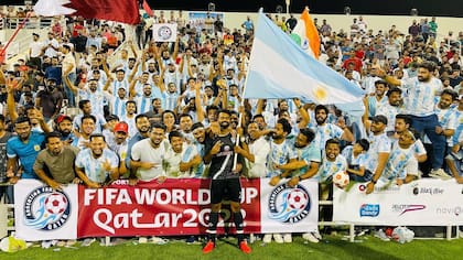 Los hinchas de Argentina Fans Qatar (AFQ)