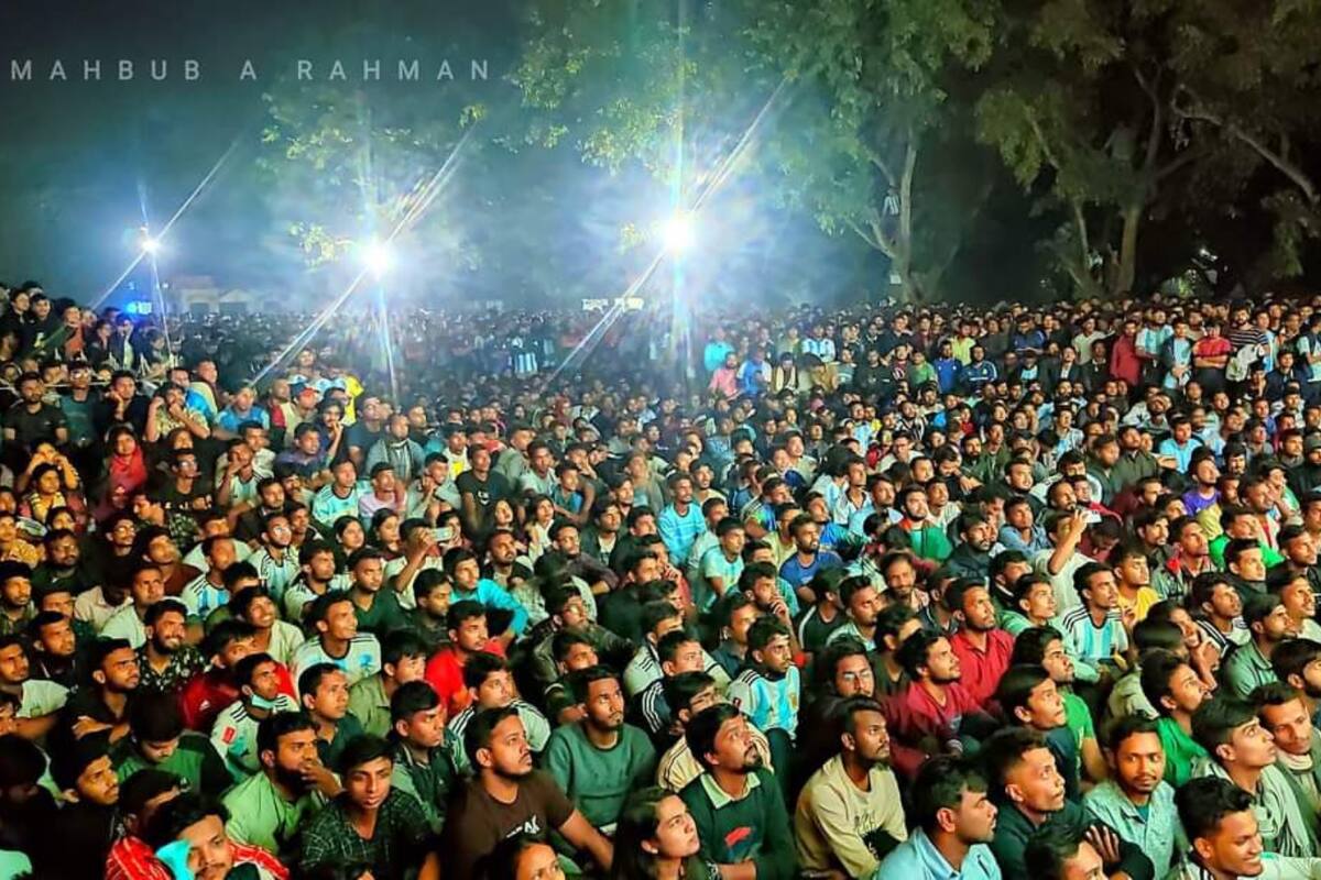 Los hinchas de Bangladesh se reunieron masivamente para alentar a la Selección nacional