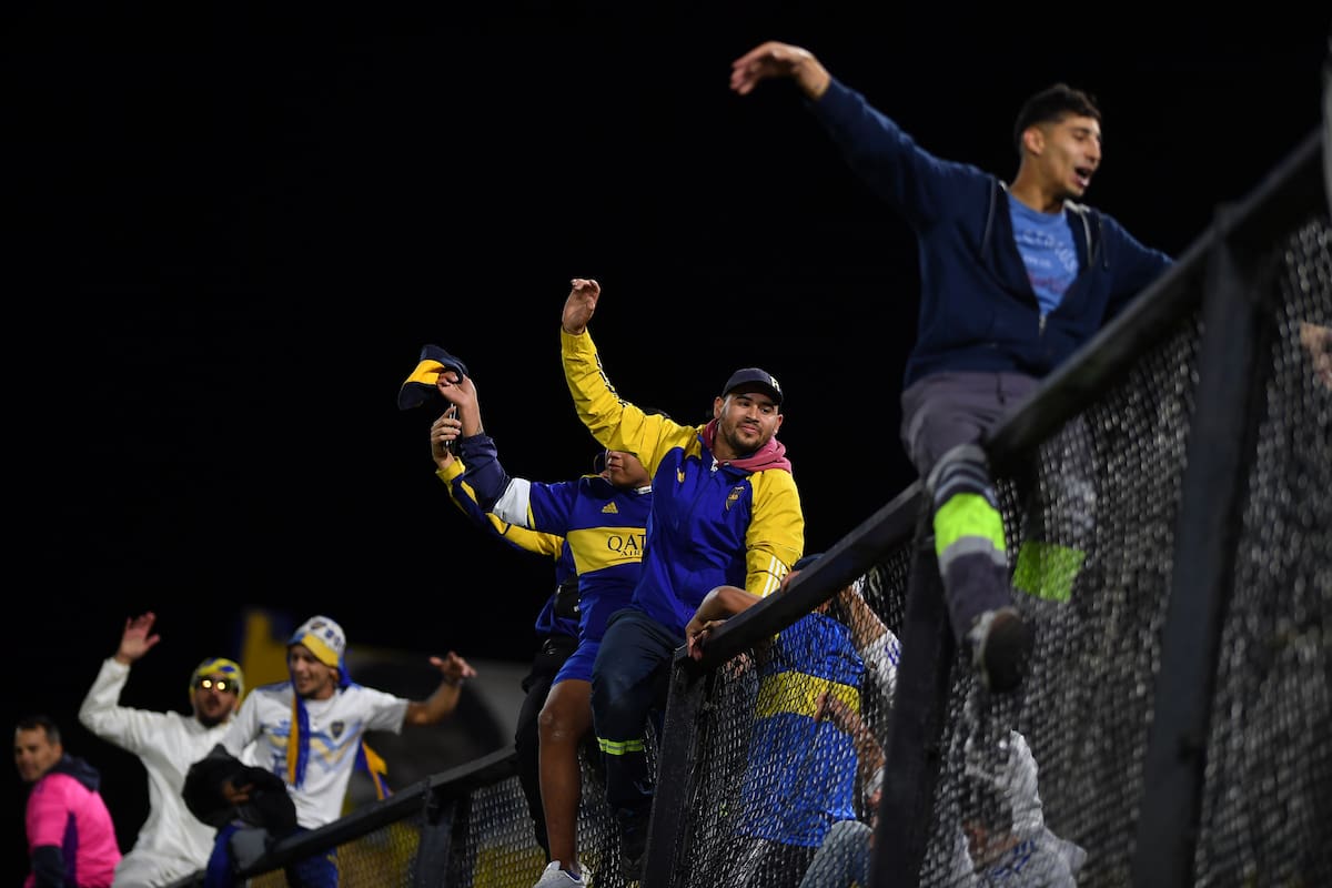 Los hinchas de Boca cantaron contra el equipo y el conjunto xeneize remontó el marcador ante Deportivo Pereira, por la Copa Libertadores