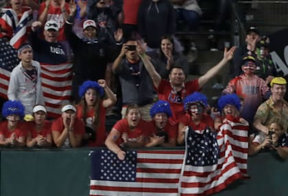 Los hinchas norteamericanos en las tribunas