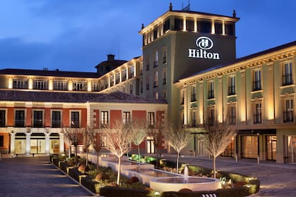 Los Hoteles Hilton comunicaron que tienen una política de recepción de todos los huéspedes y agencias (Web/Hilton)