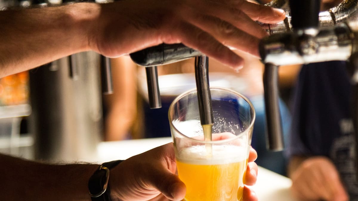 Aranceles al aluminio en EE.UU: el impacto que tendrá en el precio de la cerveza la decisión de Donald Trump - LA NACION