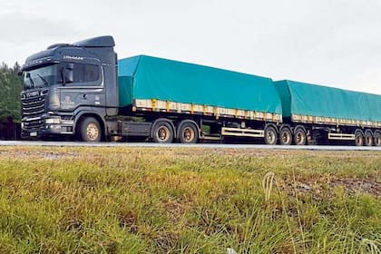 Los impulsores de los vehículos bitrenes dicen que podrán reducir los costos actuales de logística