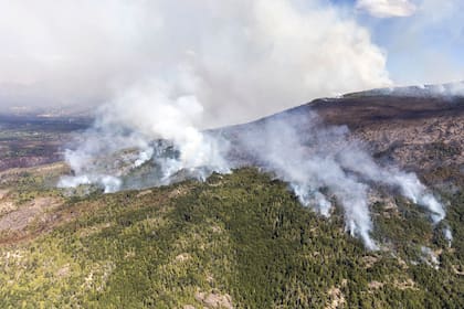Los incendios en la zona de Mallín Ahogado hacia los refugios del Valle Azul fueron devastadores