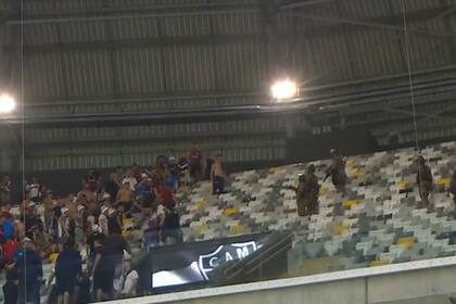 Los incidentes en las tribunas del estadio de Atlético Mineiro en Belo Horizonte