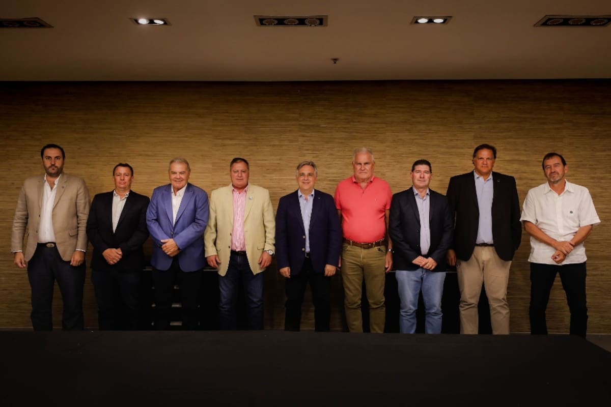 Los integrantes de la Mesa de Enlace de Córdoba se reunieron con Llaryora y Busso.