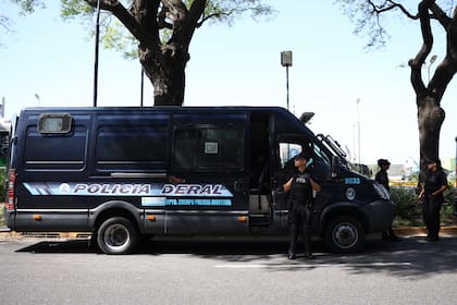 Los integrantes de la Policía Federal tienen incrementos mensuales hasta noviembre