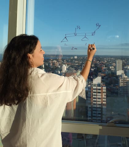 Los intereses de Victoria Rojas son amplios, desde la literatura hasta la arquitectura