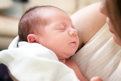 Los investigadores acaban de determinar que el lenguaje cantarín que usamos con los bebés –técnicamente conocido en inglés como parentese– parece ser casi universal