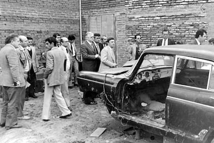 Los investigadores, durante la realización de una serie de allanamientos