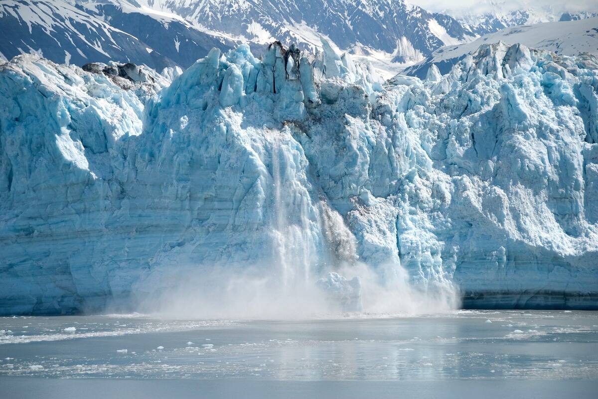Los investigadores encontraron que el Campo de Hielo Juneau ha estado perdiendo hielo a una velocidad doble comparada con la registrada antes de 2010 (Imagen Phys.org)