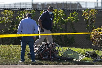 Los investigadores llegaron hasta el lugar de la tragedia y comenzaron con las pericias para determinar las causas del accidente