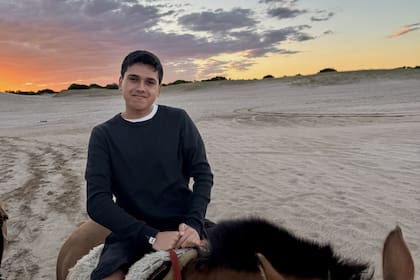 "Los jóvenes no somos solo el futuro. Somos el presente. Somos muchos en todo el país con ganas de involucrarnos", asegura Uriel.