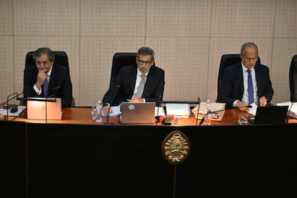 Los jueces Enrique Méndez Signori, Germán Castelli y Fernando Canero