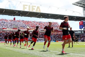 Canadá estrena su Mundial ante Bosnia-Herzegovina: formaciones confirmadas en Toronto
