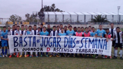 Los jugadores de Centro Español y Liniers