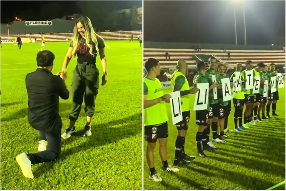 Los jugadores de Club River Plate, en vez de charla táctica de su entrenador, tuvieron lección de cómo colocar los carteles para ayudar al mítico Celso Ayala a pedir matrimonio a su pareja