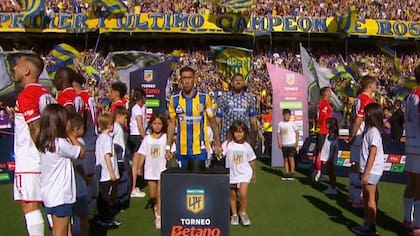 Los jugadores de Estudiantes de la Plata recibieron a Rosario Central de espaldas