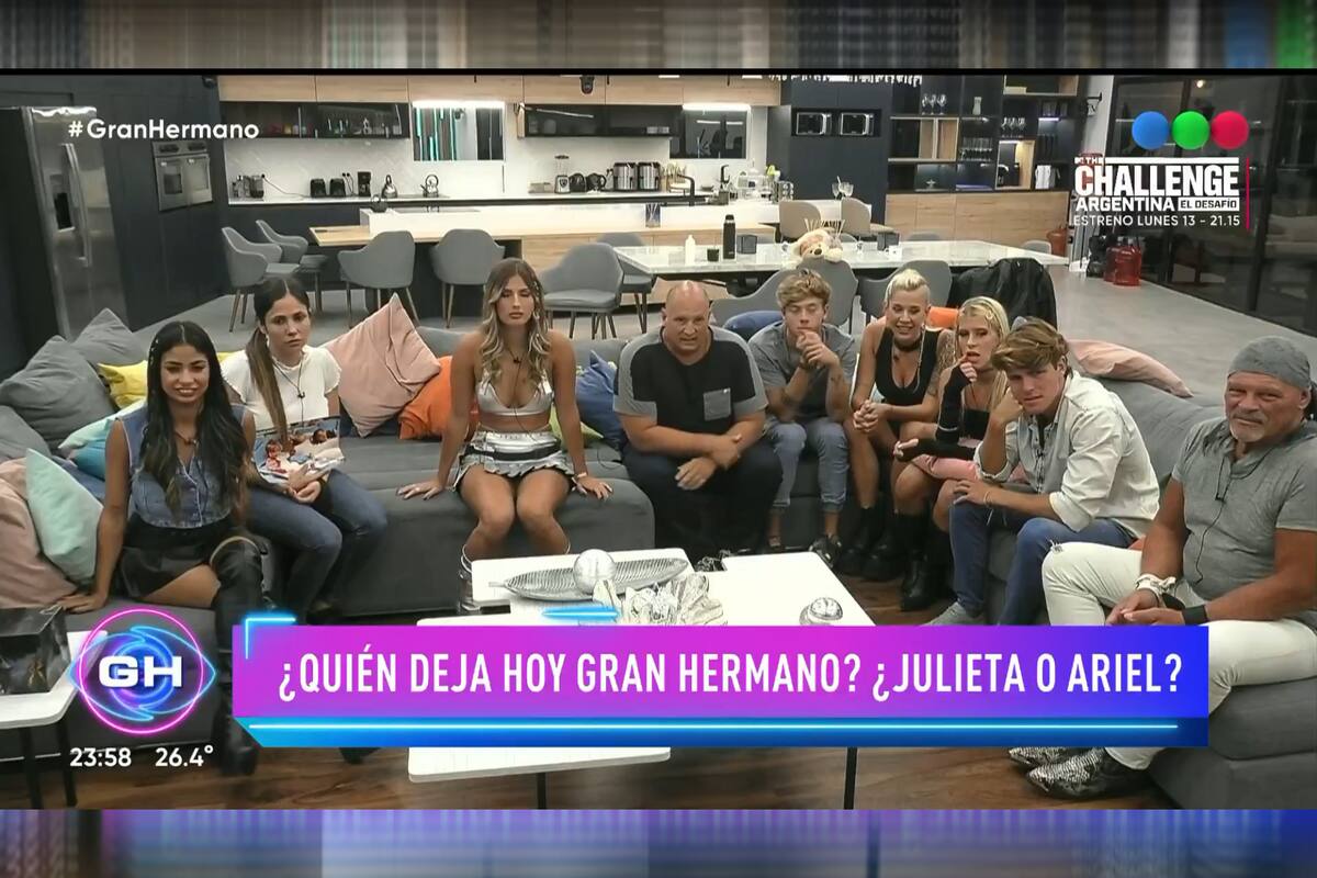 Los jugadores de Gran Hermano expectantes antes de la nueva eliminación