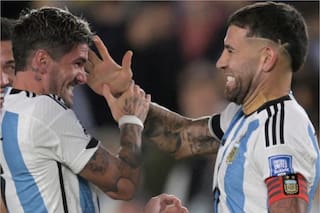 La despedida de De Paul a Otamendi tras su retiro de la Selección: "Mi agradecimiento, a vos, hermano, es eterno"