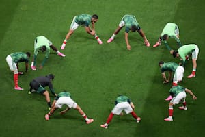 Con el impulso de Beccacece, Ecuador busca hacer historia ante México: el partido empieza a las 23
