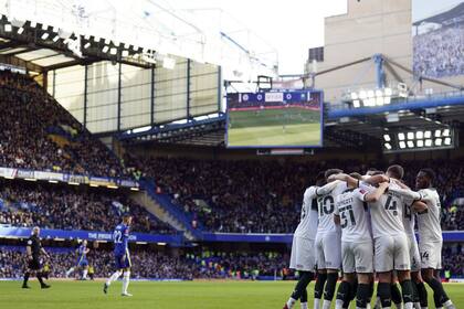Los jugadores de Plymouth festejan el gol que los ponía 1-0 en el marcador ante Chelsea, por la FA Cup