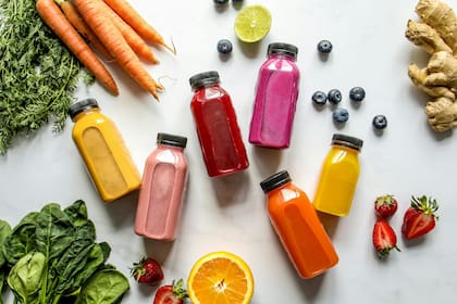Los jugos de verduras no precisan de la utilización de azúcares y colorantes porque ya tiene un intenso sabor (imagen ilustrativa)