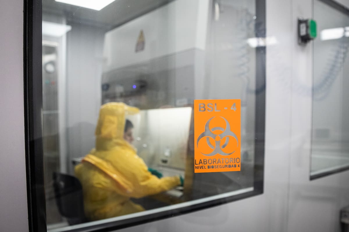 Los laboratorios que realizan investigaciones de alto riesgo o BLS-4 son cada vez más