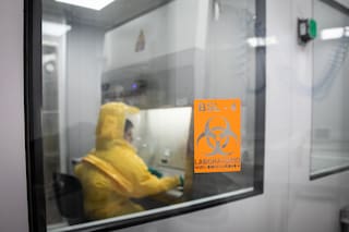 Nadie monitorea los experimentos con virus riesgosos que podrían iniciar la próxima pandemia