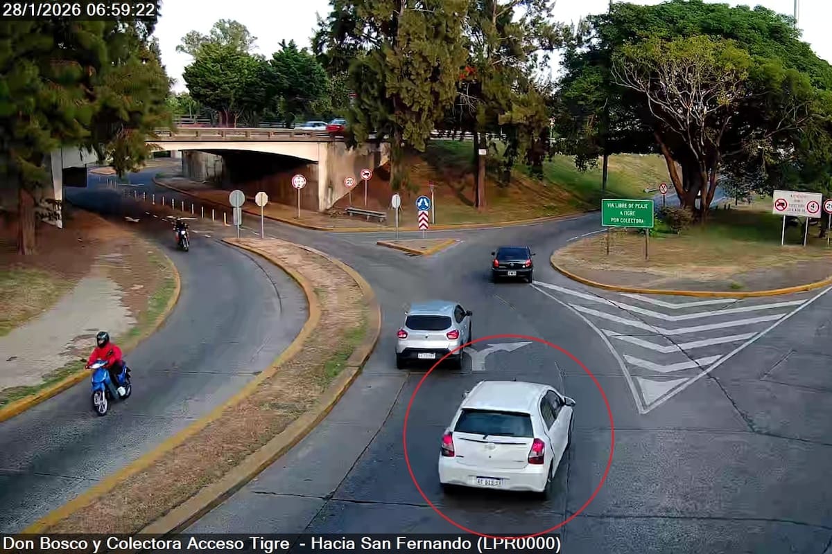 Los ladrones robaron dos autos de los dueños de una casa de Las Lomas de San Isidro